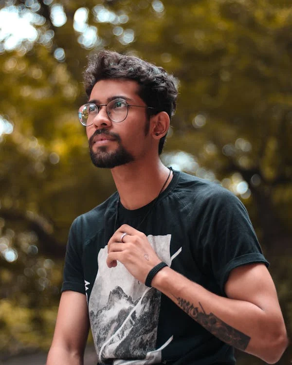 Akash, 22